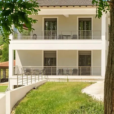 Δωμάτια Κωσταφάκας Κοκκινοπηλός Ολύμπου *